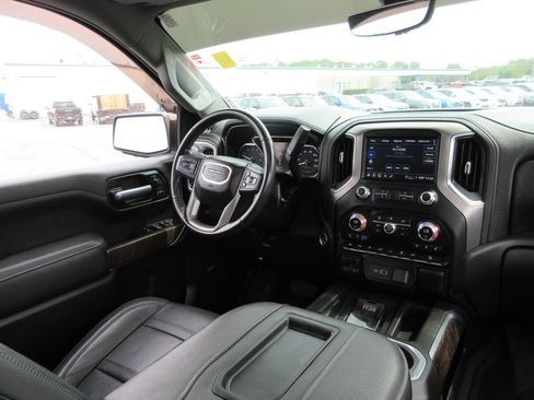 Used 2021 GMC Sierra 1500 Denali w/ Technology Package AWD/4WD image 28