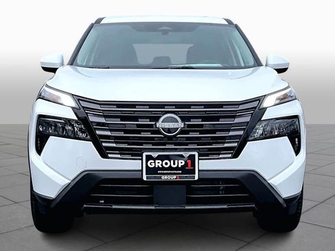 New 2026 Nissan Rogue SV image 3