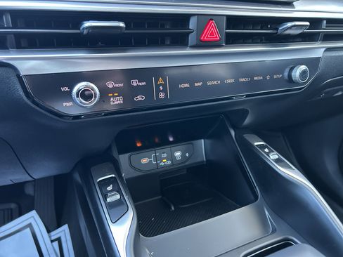 New 2026 Kia Sorento S w/ S Panoramic Sunroof Package image 23