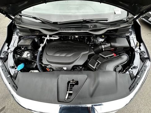 Used 2024 Honda Odyssey EX-L image 17