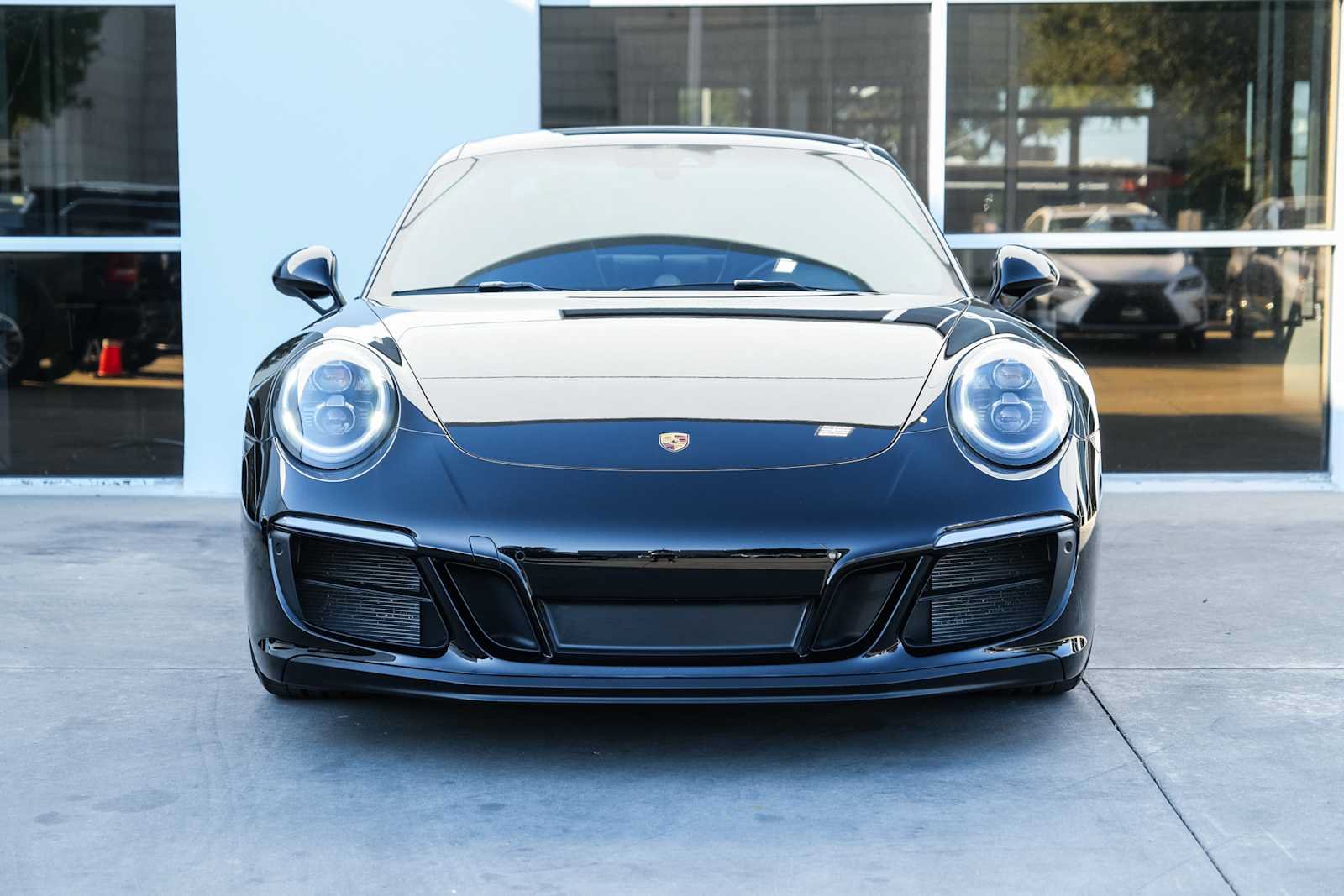 Used 2019 Porsche 911 Carrera GTS RWD image 3