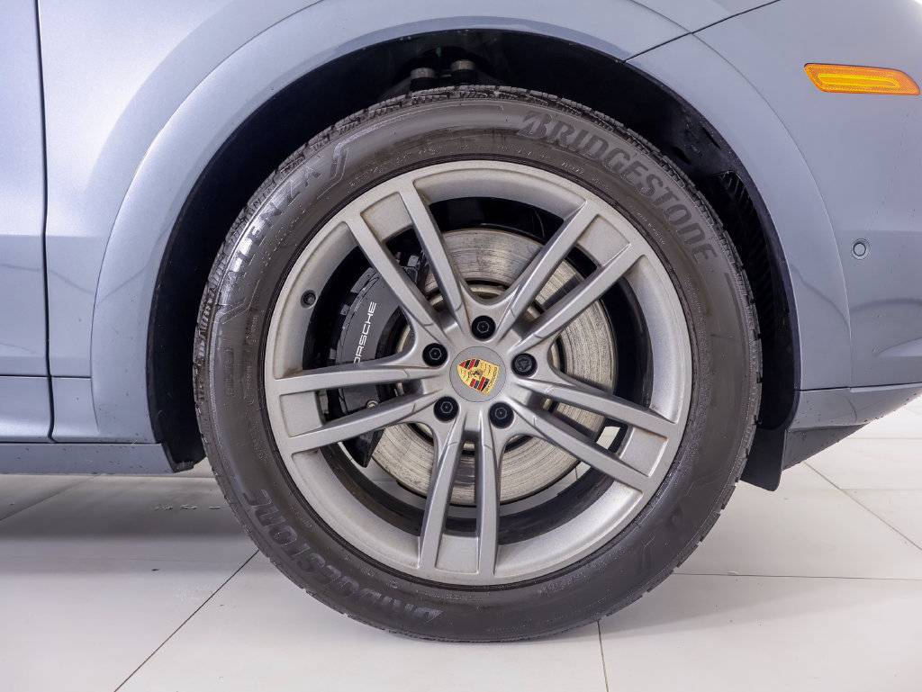 Certified 2026 Porsche Cayenne S AWD/4WD image 30
