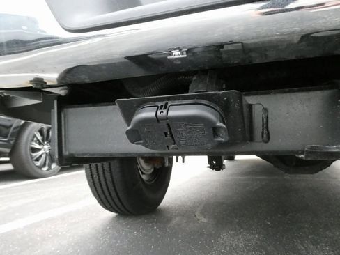 New 2025 GMC Savana 2500 Work Van w/ Driver Convenience Package image 32