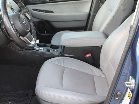 Used 2019 Subaru Outback 2.5i Limited image 21