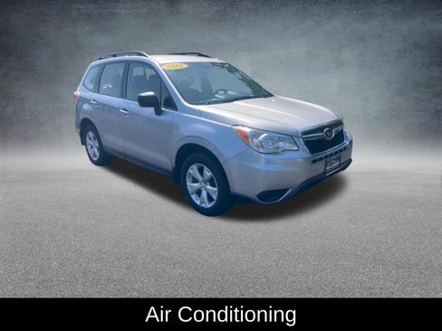 Used 2016 Subaru Forester 2.5i w/ Alloy Wheel Package AWD/4WD image 9