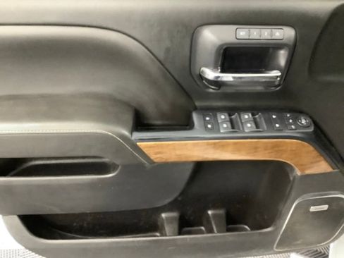 Used 2017 Chevrolet Silverado 2500 LTZ w/ Duramax Plus Package image 9