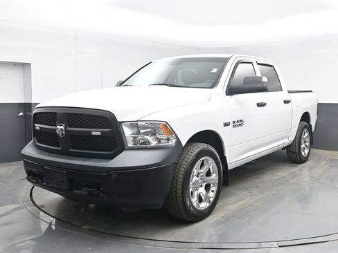 Used 2016 RAM 1500 Tradesman w/ Popular Equipment Group AWD/4WD image 10