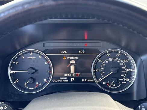 Used 2024 Mitsubishi Outlander SE image 16