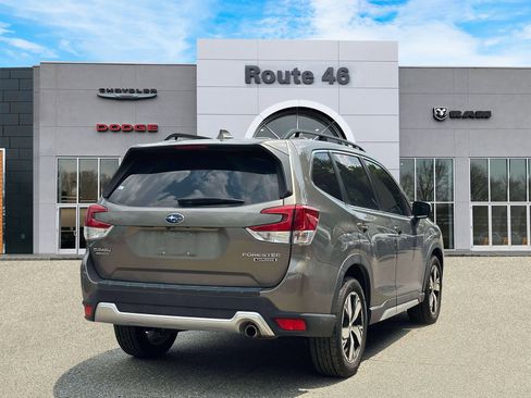 Used 2020 Subaru Forester Touring AWD/4WD image 5