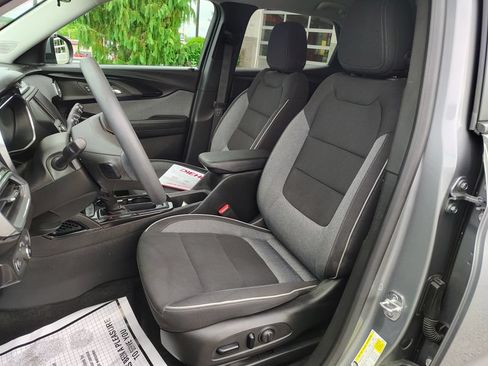 Certified 2023 Chevrolet TrailBlazer LT FWD image 12