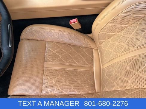 Used 2022 Jeep Grand Wagoneer Series III w/ Rear Seat Video Group 1 AWD/4WD image 22