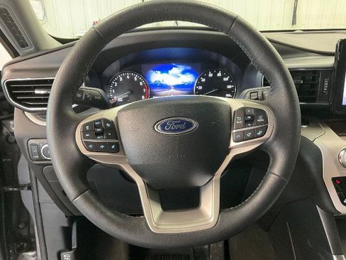 Certified 2024 Ford Explorer XLT w/ Equipment Group 202A AWD/4WD image 13