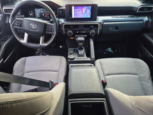 Certified 2024 Toyota Tacoma SR5 AWD/4WD image 16
