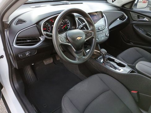 Certified 2023 Chevrolet Malibu LT w/ Driver Confidence Package image 10