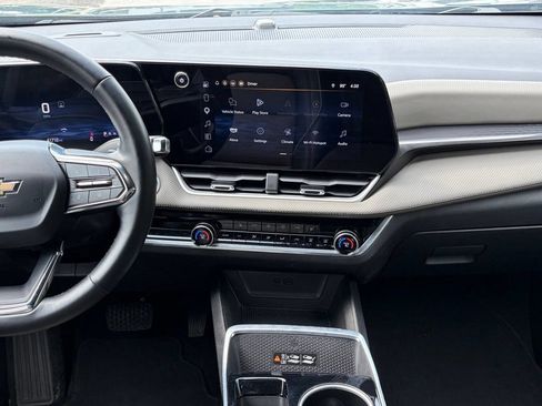Used 2025 Chevrolet Equinox LT w/ Convenience Package II FWD image 15