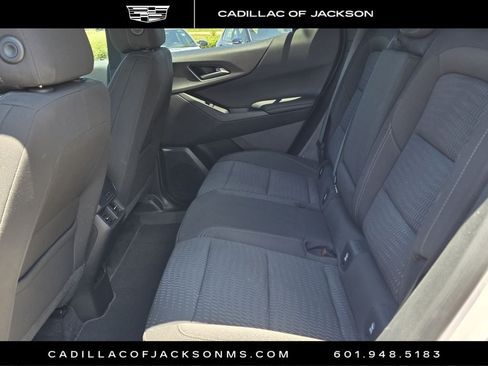 Used 2026 Chevrolet Equinox LT AWD/4WD image 25
