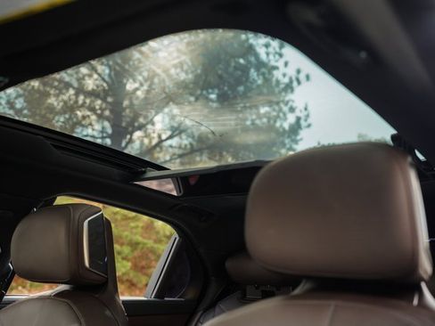 Used 2024 BMW i7 eDrive50 w/ M Sport Package image 39