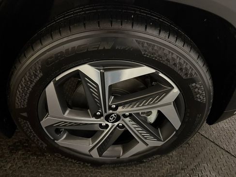 Used 2023 Hyundai Tucson Limited w/ Cargo Package image 15