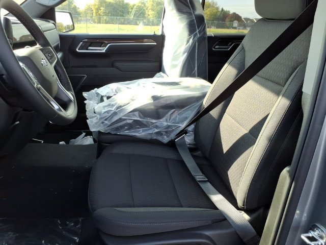 New 2026 Chevrolet Silverado 1500 RST w/ RST Select Package AWD/4WD image 6