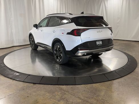 New 2026 Kia Sportage SX image 8