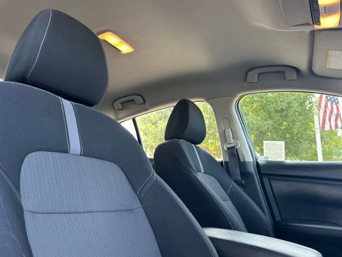 Used 2021 Nissan Sentra SV FWD image 18