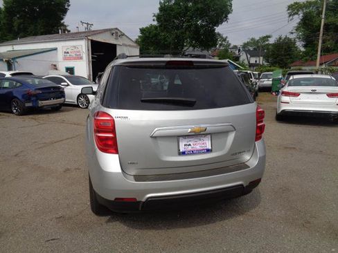 Used 2016 Chevrolet Equinox LT w/ Convenience Package AWD/4WD image 5