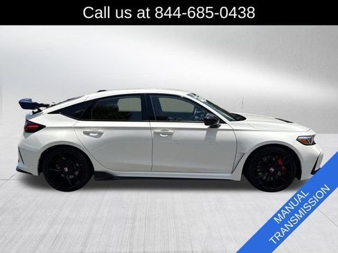 Used 2024 Honda Civic Type R image 4