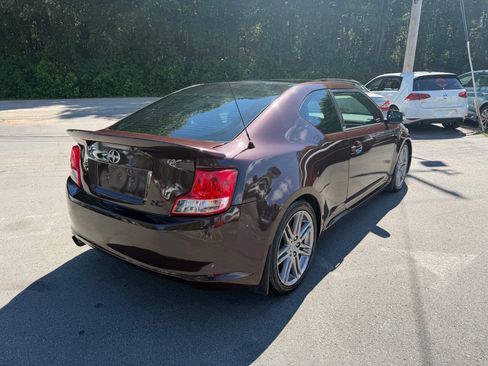 Used 2011 Scion tC FWD image 4