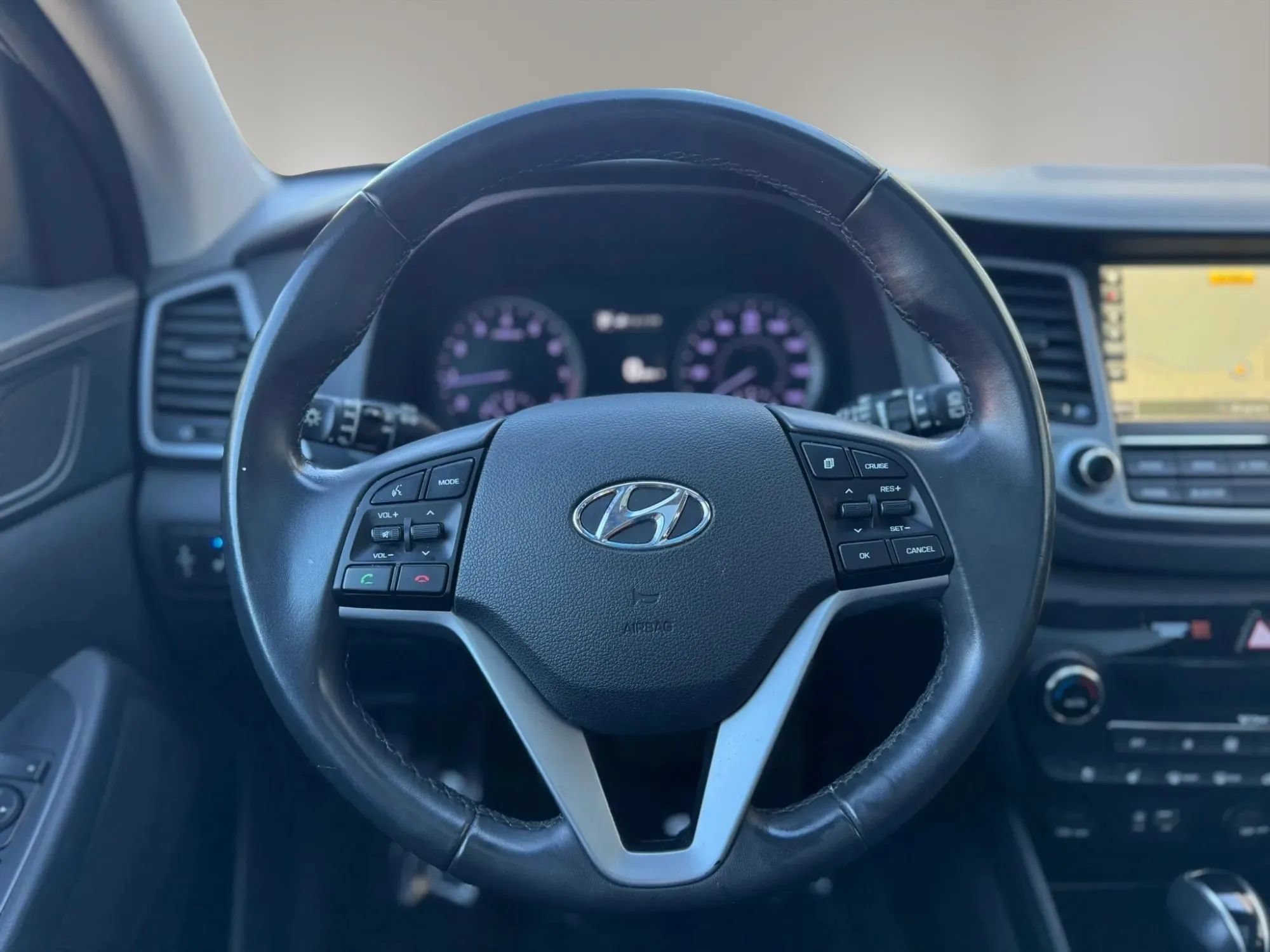 Used 2016 Hyundai Tucson Limited w/ Option Group 03 AWD/4WD image 23