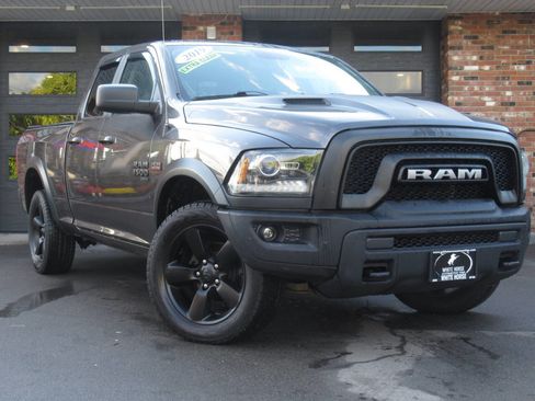 Used 2019 RAM 1500 Classic Warlock w/ Electronics Group image 2