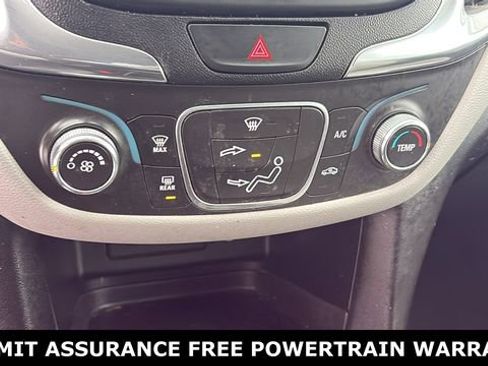 Used 2020 Chevrolet Equinox LS w/ LS Convenience Package image 14