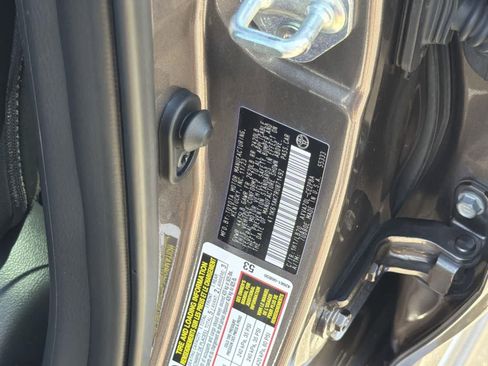 Used 2024 Toyota Camry XSE image 9