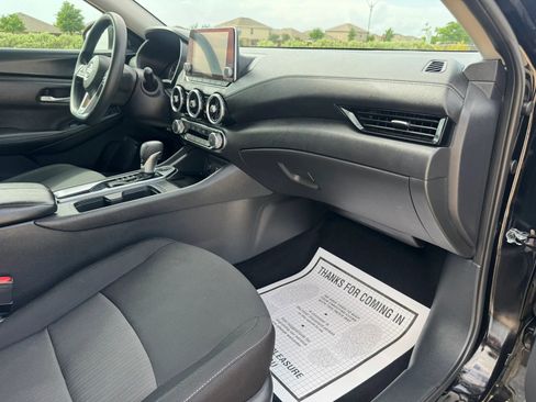 Used 2024 Nissan Sentra SV image 33