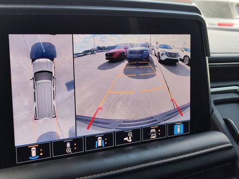 Used 2021 GMC Yukon XL AT4 w/ AT4 Premium Package image 35