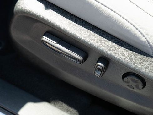 Used 2021 Honda CR-V EX-L image 15