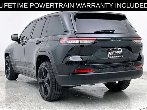Used 2024 Jeep Grand Cherokee Limited w/ Black Appearance Package RWD image 15