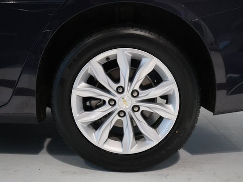 Certified 2025 Chevrolet Malibu LT FWD image 37