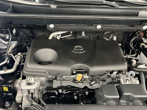 Used 2024 Toyota RAV4 XLE w/ Convenience Package AWD/4WD image 25