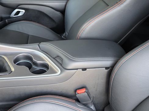 Used 2021 Dodge Challenger R/T Scat Pack RWD image 8