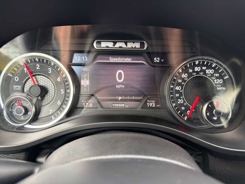 Used 2025 RAM 1500 Big Horn AWD/4WD image 13