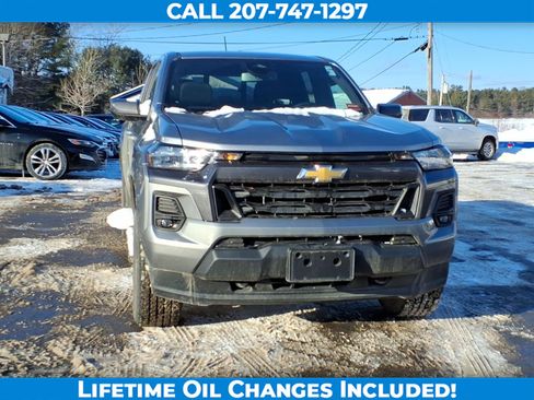 Used 2023 Chevrolet Colorado LT w/ LT Convenience Package II image 4