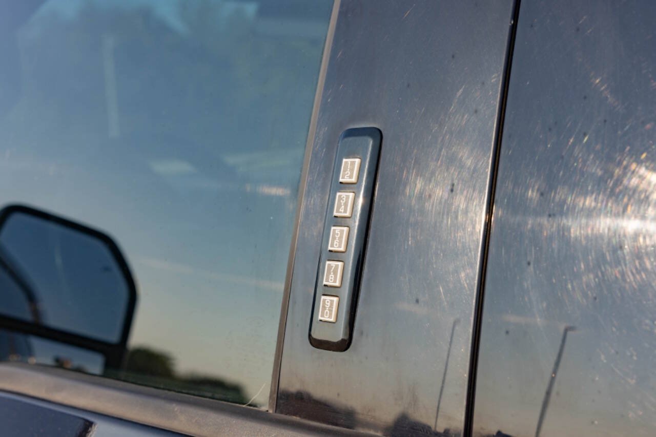 Used 2019 Ford F350 XLT AWD/4WD image 25