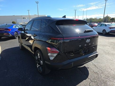 Certified 2024 Hyundai Kona SEL image 3