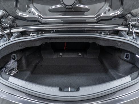 Used 2025 Mercedes-Benz CLE 300 4MATIC Cabriolet image 10