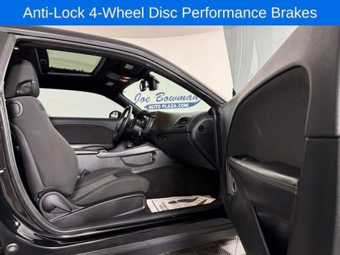 Used 2015 Dodge Challenger R/T w/ Quick Order Package 28B R/T RWD image 16
