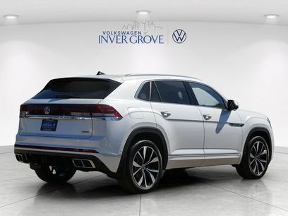 New 2026 Volkswagen Atlas Cross Sport SEL Premium R-Line
