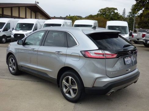 Used 2020 Ford Edge SEL w/ Convenience Package FWD image 5