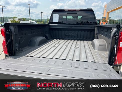 Used 2020 Chevrolet Silverado 2500 High Country w/ Gooseneck/5TH Wheel Package AWD/4WD image 20