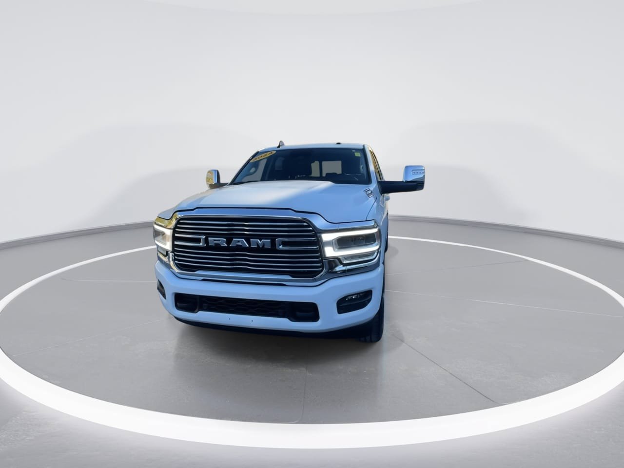 Used 2024 RAM 2500 Laramie w/ Safety Group AWD/4WD image 3