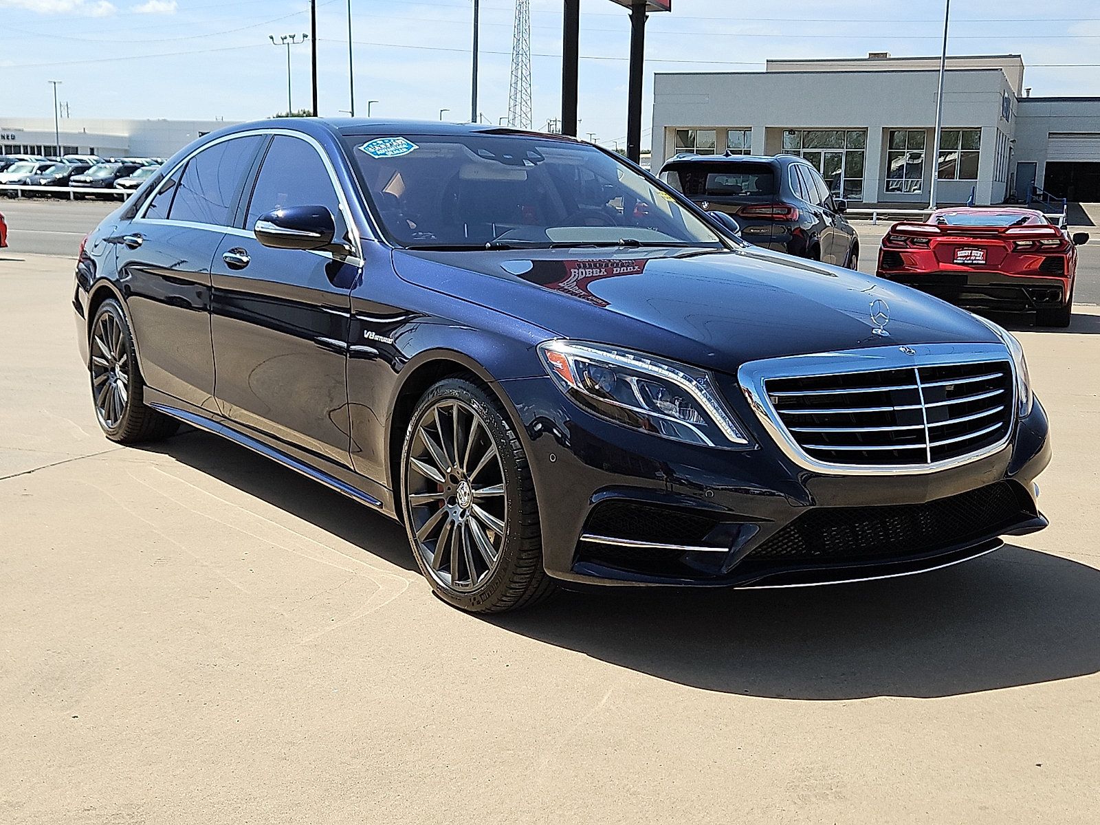 Used 2015 Mercedes-Benz S 550 Sedan image 4